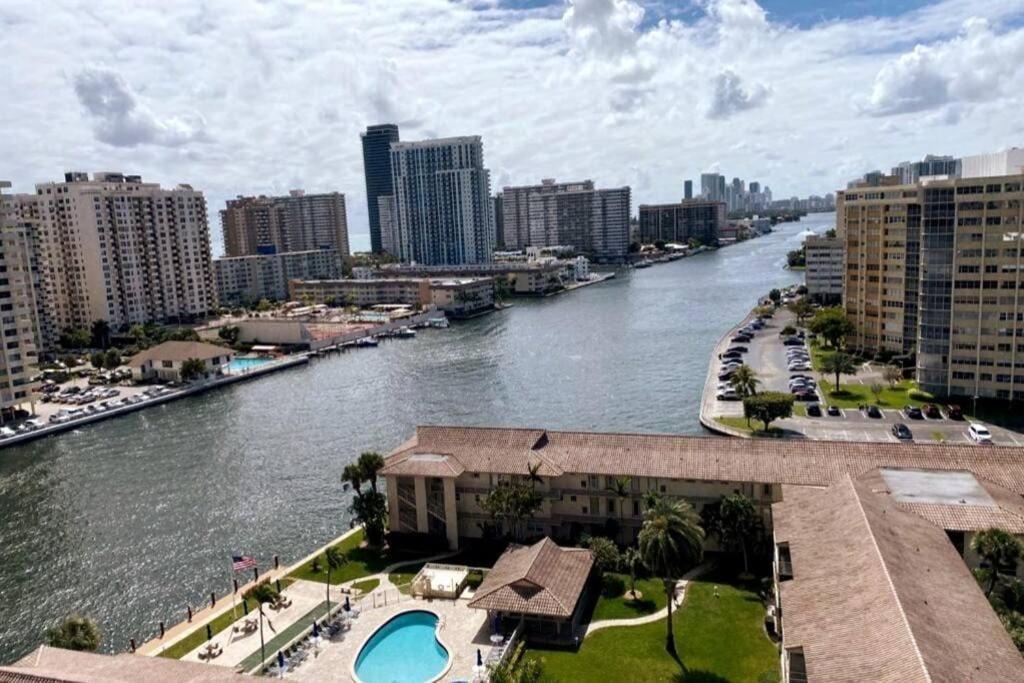 Miami Beach 1B/1B Incredible View Apartment With Kitchen Hallandale Beach Εξωτερικό φωτογραφία